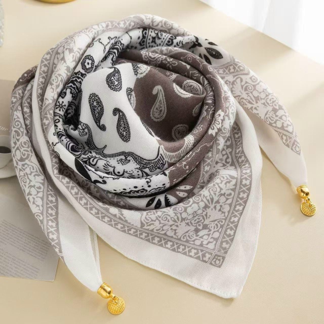 Платок 23160224