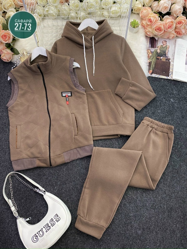 Спортивный костюм 23159735