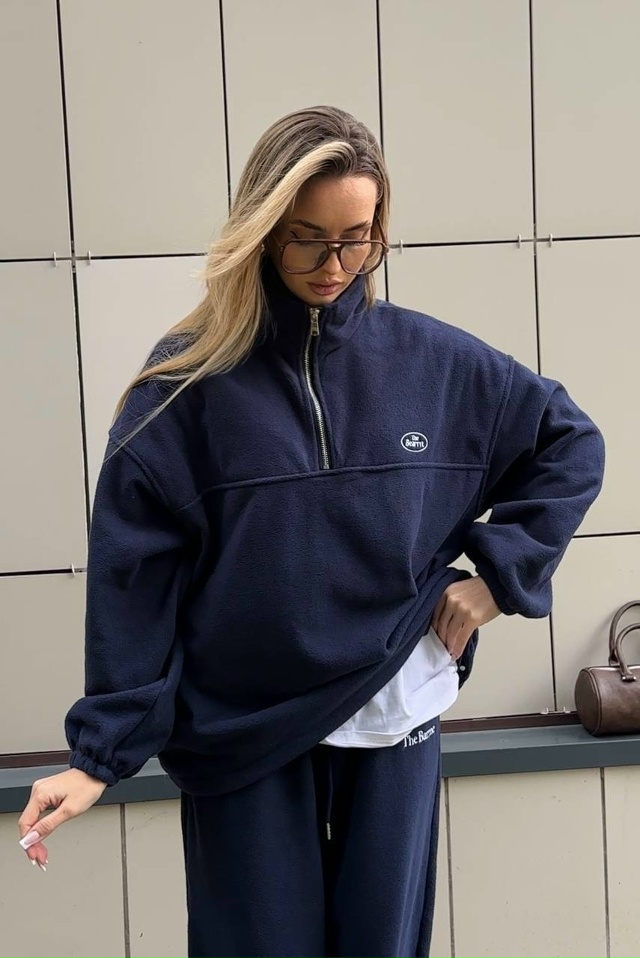 Спортивный костюм 23161343