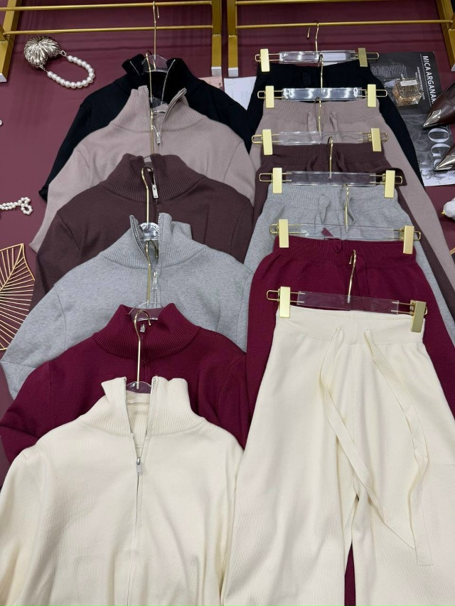 Костюм 23167083