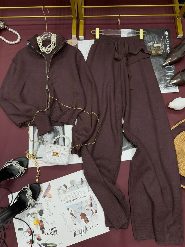 Костюм 23167083