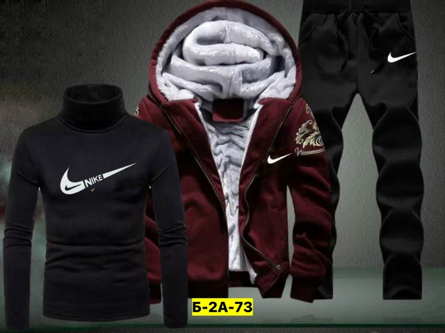 Спортивный костюм 23167367