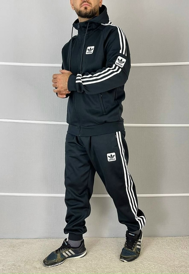 Спортивный костюм 23167421