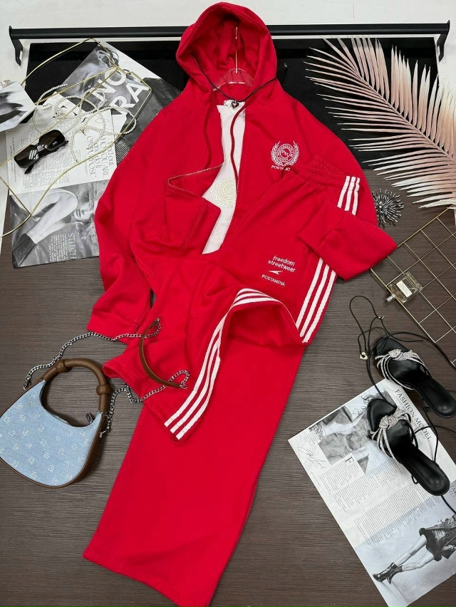 Спортивный костюм 23167104