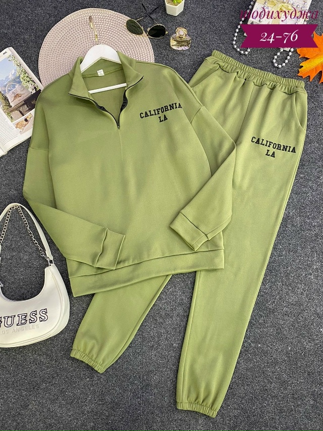 Спортивный костюм 23166964