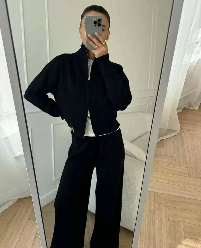 Костюм 23167083