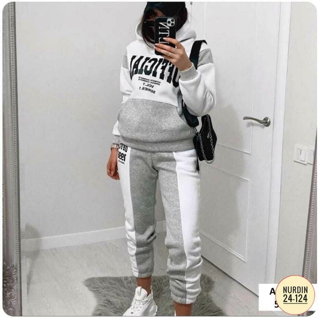 Спортивный костюм 23168695