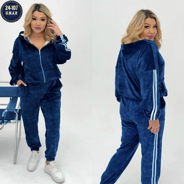 Спортивный костюм 23168626