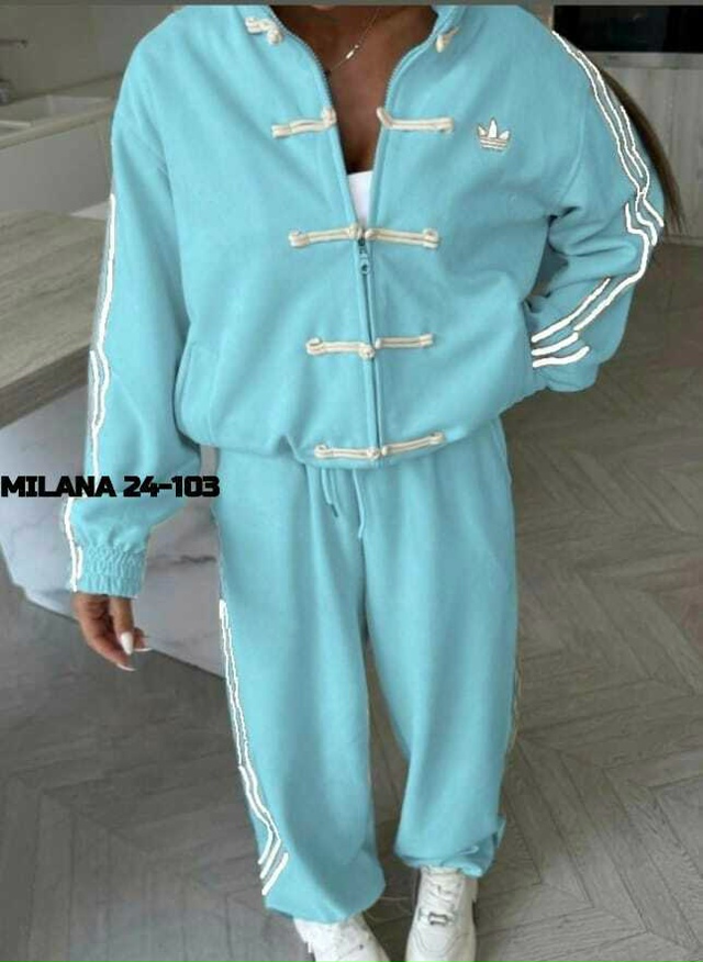 Костюм 23170383