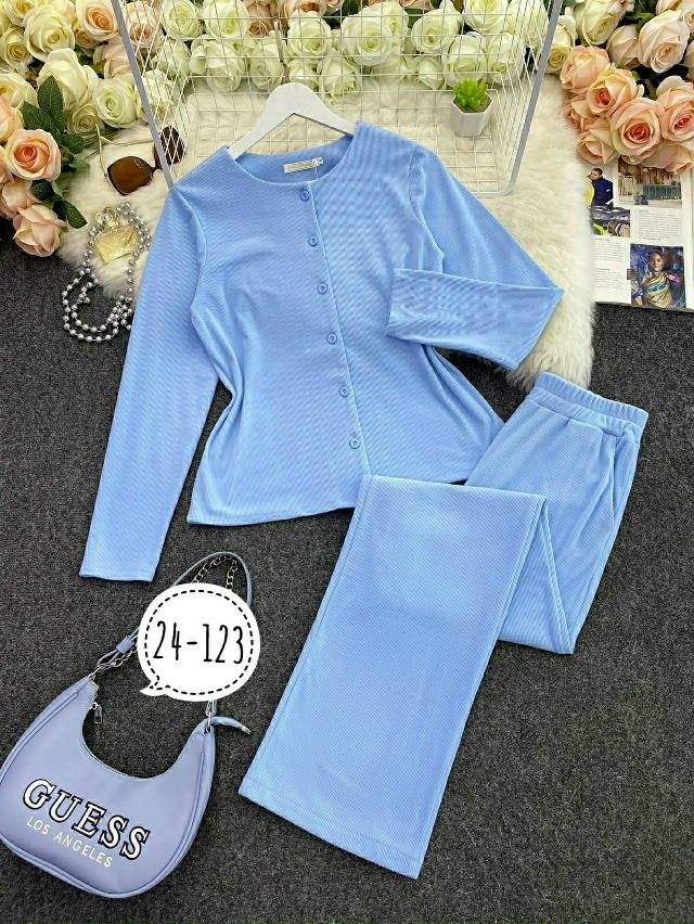 Костюм 23170137