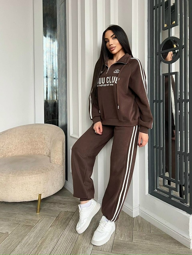 Костюм 23170393