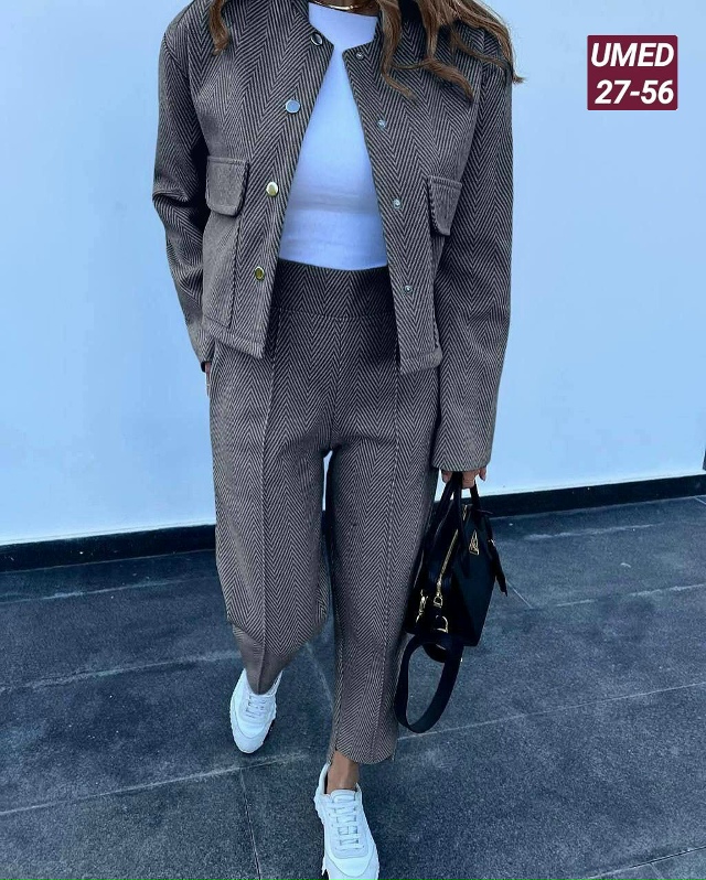 Костюм 23171824