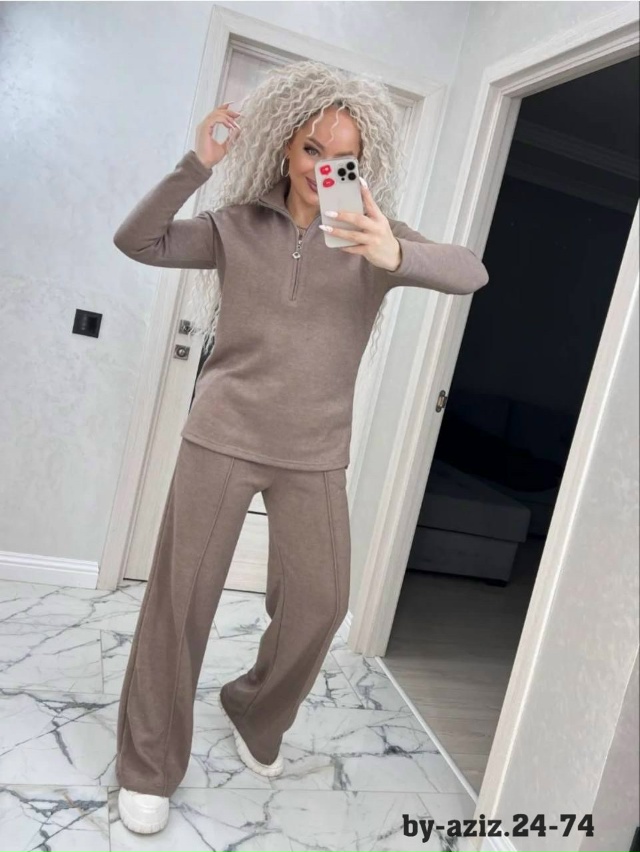 Костюм 23171657