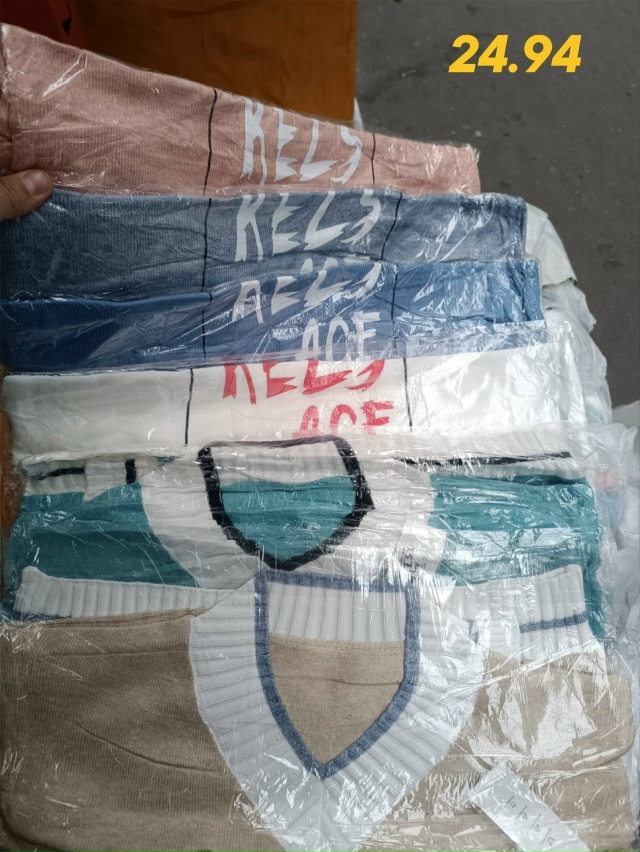 Свитер 23172913