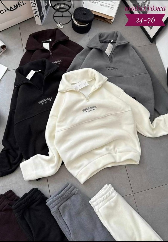 Костюм 23172443