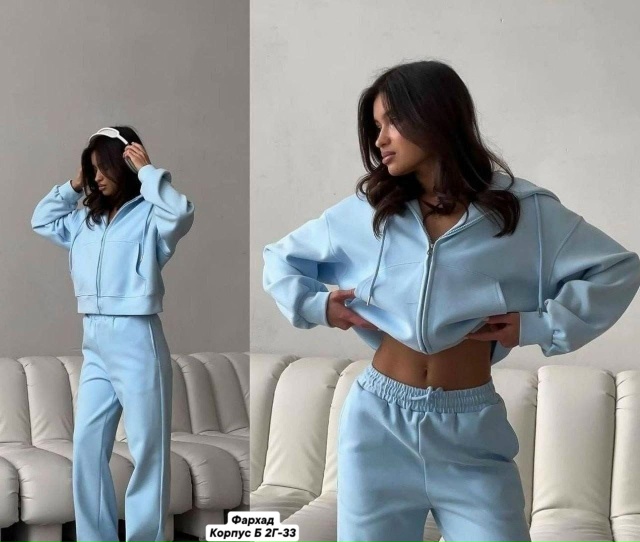 Спортивный костюм 23172934