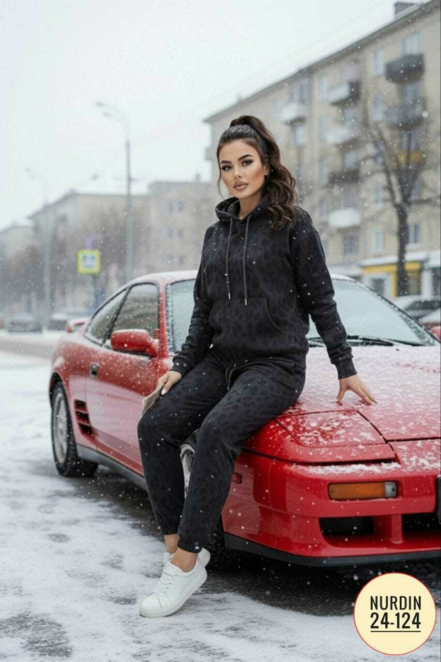 Спортивный костюм 23175382