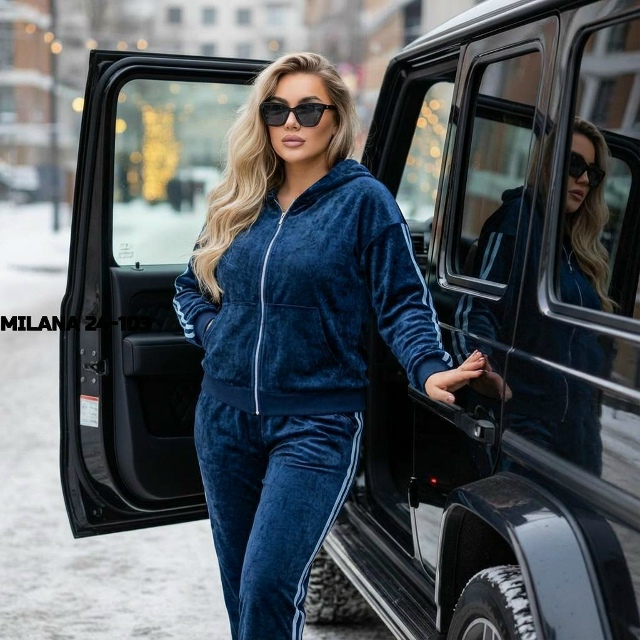 Спортивный костюм 23175289