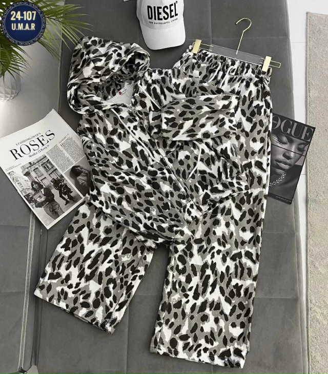 Костюм 23176339