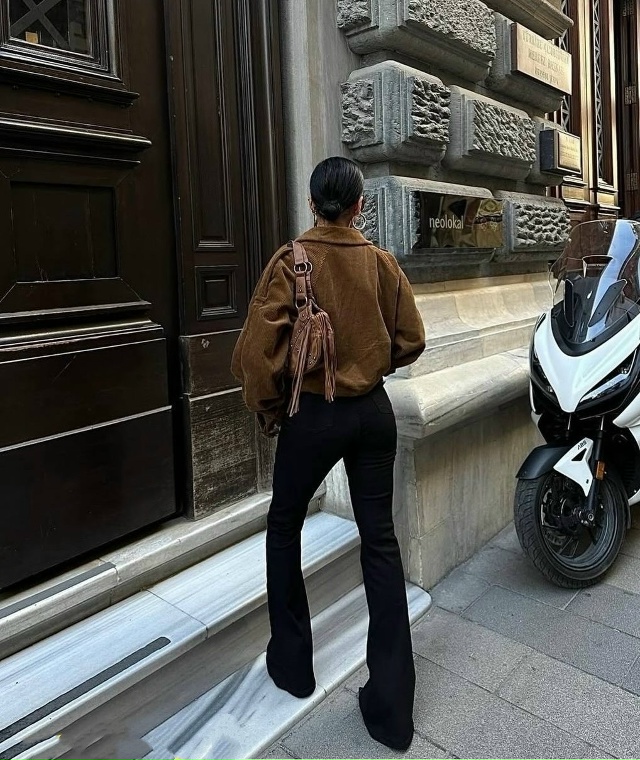 Джинсы 23177399