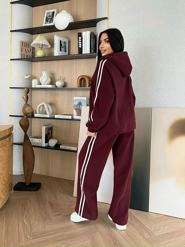 Спортивный костюм 23177620