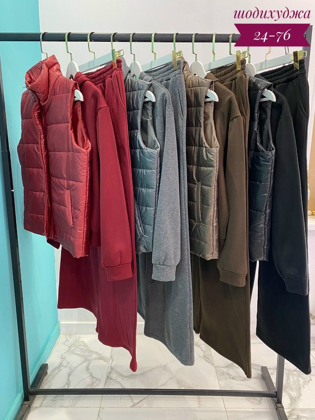 Спортивный костюм 23178042