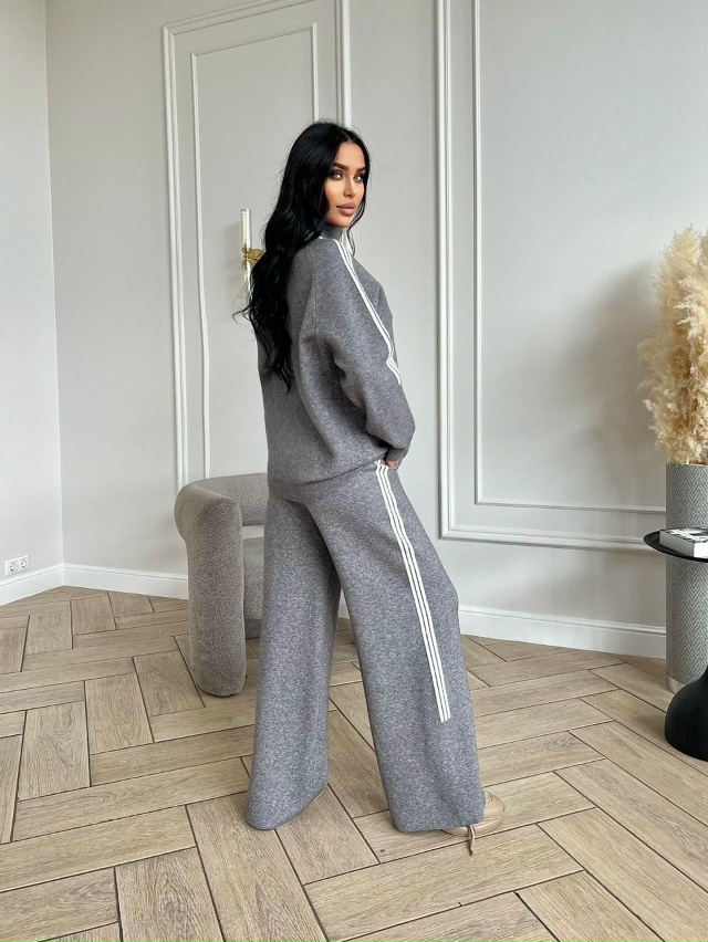 Спортивный костюм 23177623