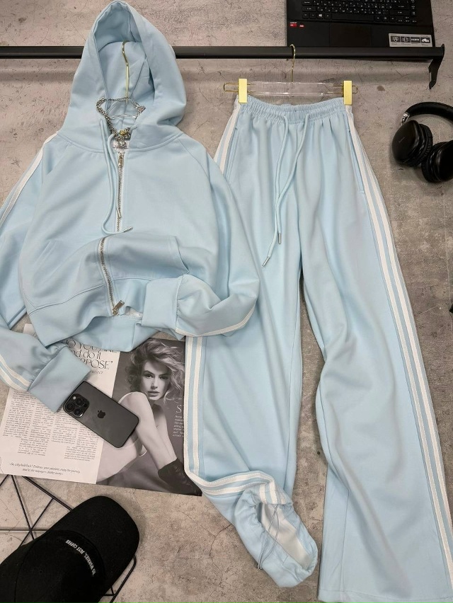 Спортивный костюм 23177670