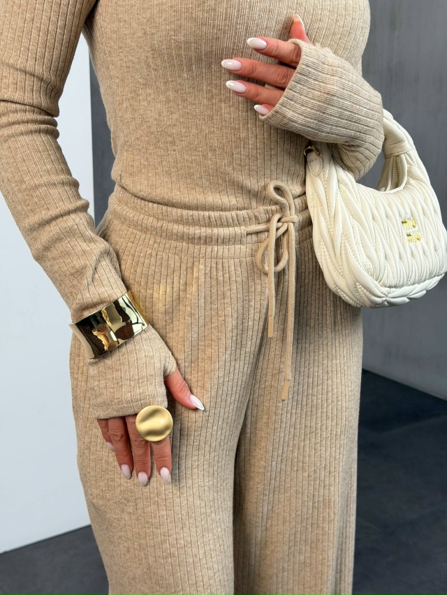 Костюм 23179329