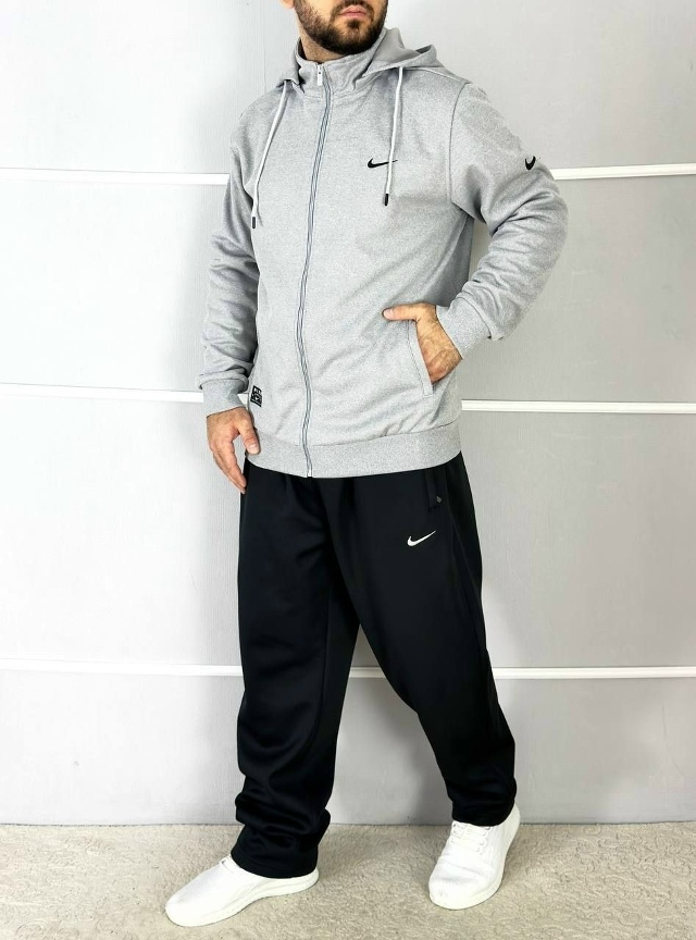 Спортивный костюм 23180264