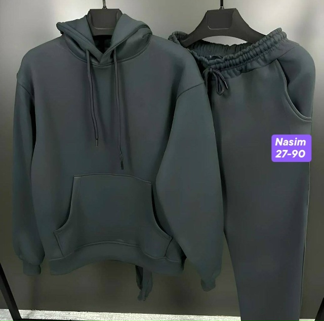 Спортивный костюм 23182680