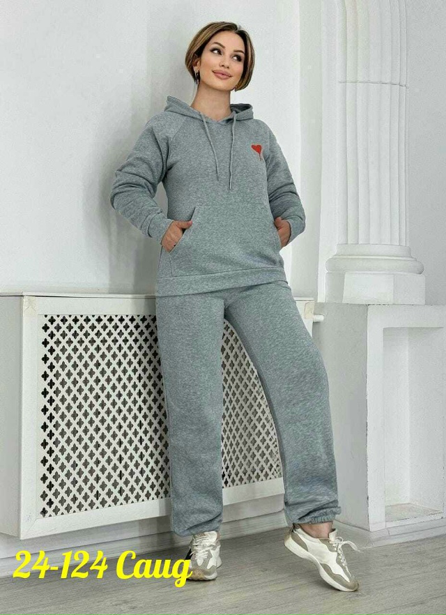 Спортивный костюм 23186052